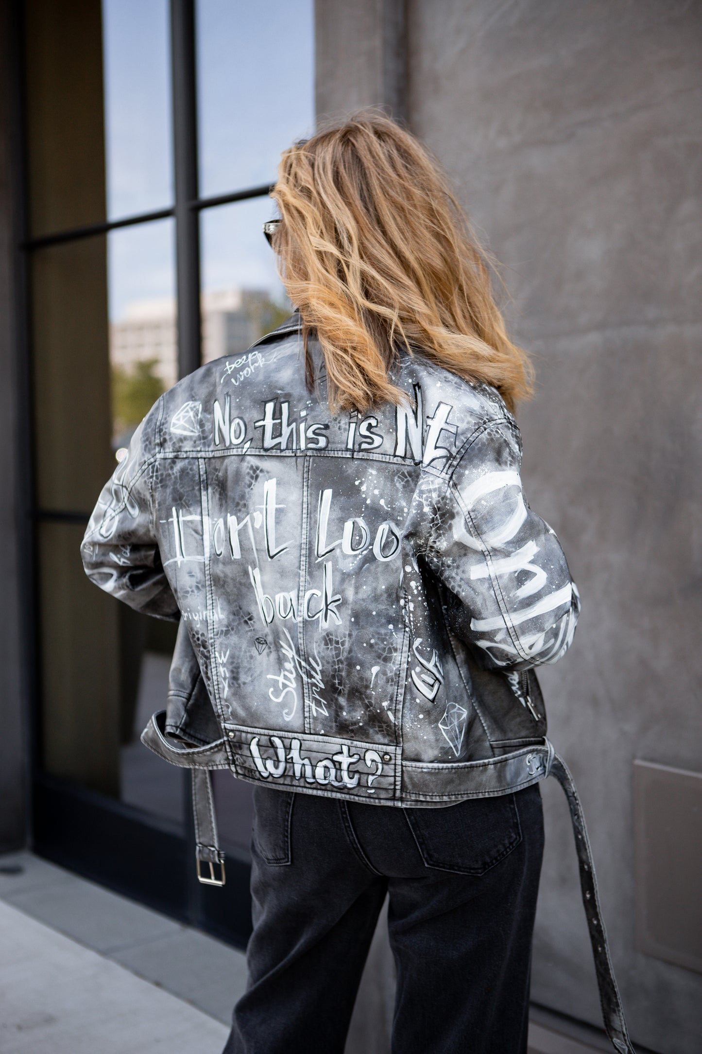 LEATHER JACKET "NOBODY IS GONNA KNOW"
